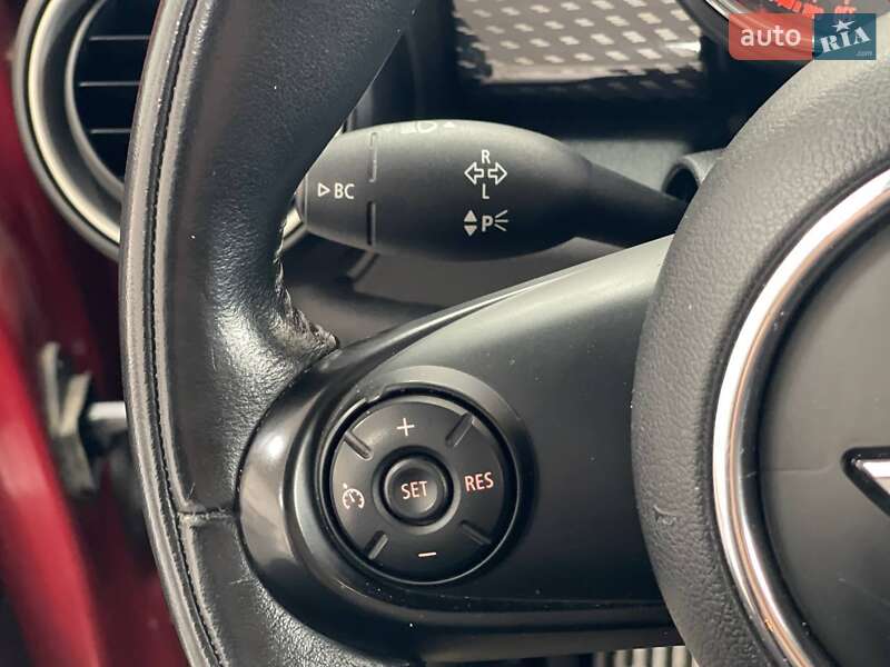 Хетчбек MINI Hatch 2015 в Києві