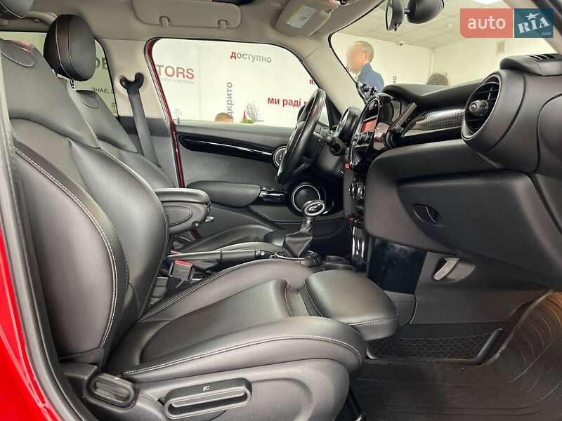 Хетчбек MINI Hatch 2015 в Києві