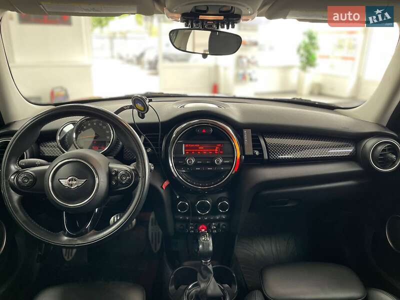 Хетчбек MINI Hatch 2015 в Києві