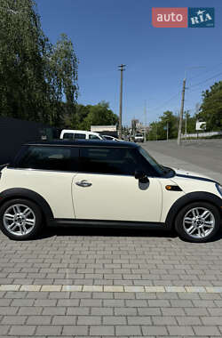 Хэтчбек MINI Hatch 2012 в 