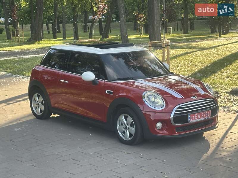 Хетчбек MINI Hatch 2015 в Києві