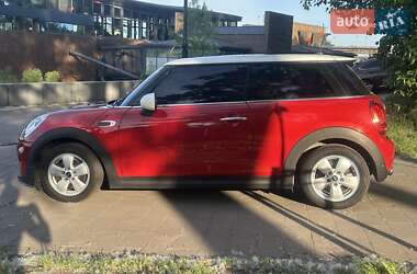 Хэтчбек MINI Hatch 2015 в 