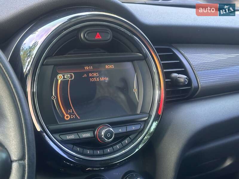 Хетчбек MINI Hatch 2015 в Києві