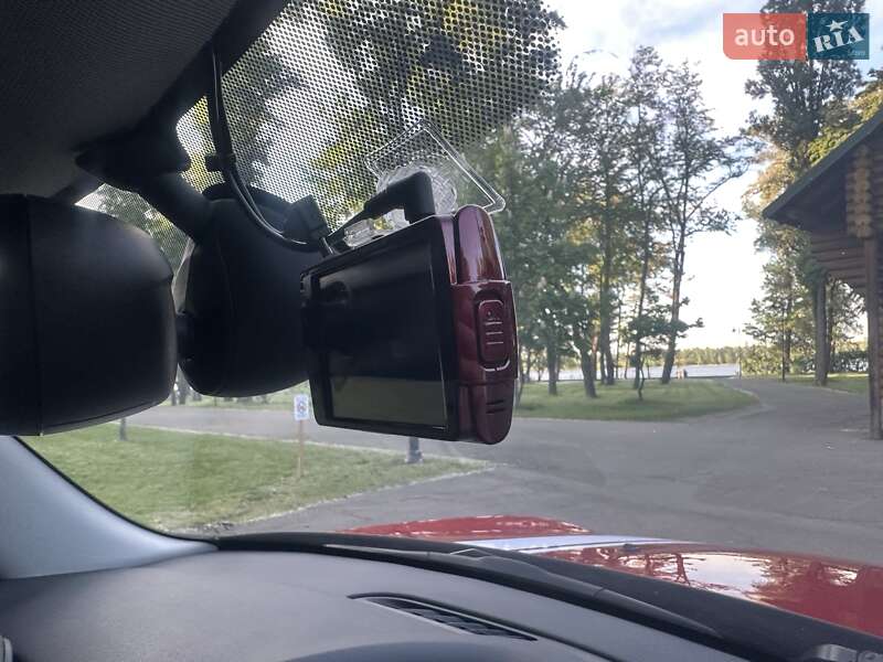 Хетчбек MINI Hatch 2015 в Києві