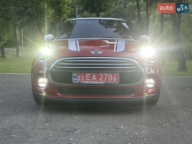 Хетчбек MINI Hatch 2015 в Києві