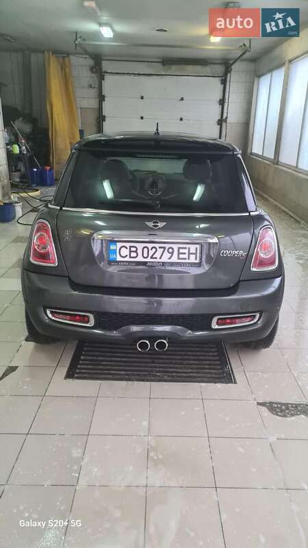 Хетчбек MINI Hatch 2011 в Києві