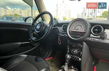 Хетчбек MINI Hatch 2013 в 