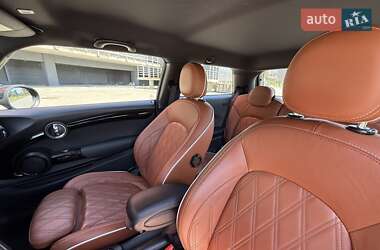 Хэтчбек MINI Hatch 2018 в 