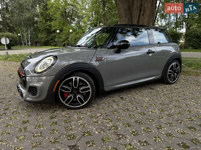 Хэтчбек MINI Hatch 2018 в Киеве фото 6 Хэтчбек MINI Hatch 2018 в Киеве