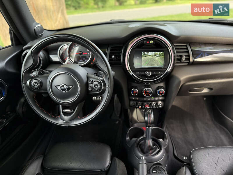 Хэтчбек MINI Hatch 2018 в Киеве фото 24 Хэтчбек MINI Hatch 2018 в Киеве