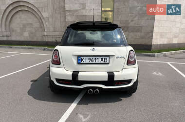 Хэтчбек MINI Hatch 2012 в 