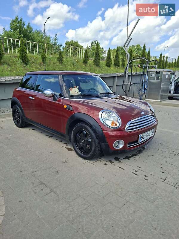 Хетчбек MINI Hatch 2008 в 