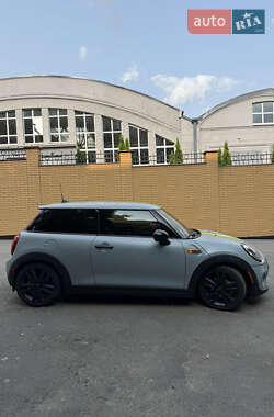 Хэтчбек MINI Hatch 2016 в 