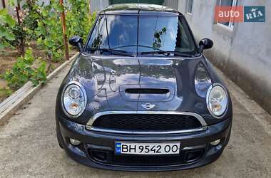 Хэтчбек MINI Hatch 2010 в 