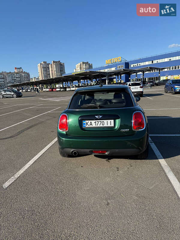 Хетчбек MINI Hatch 2017 в Києві