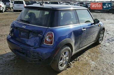 Хетчбек MINI Hatch 2013 в 