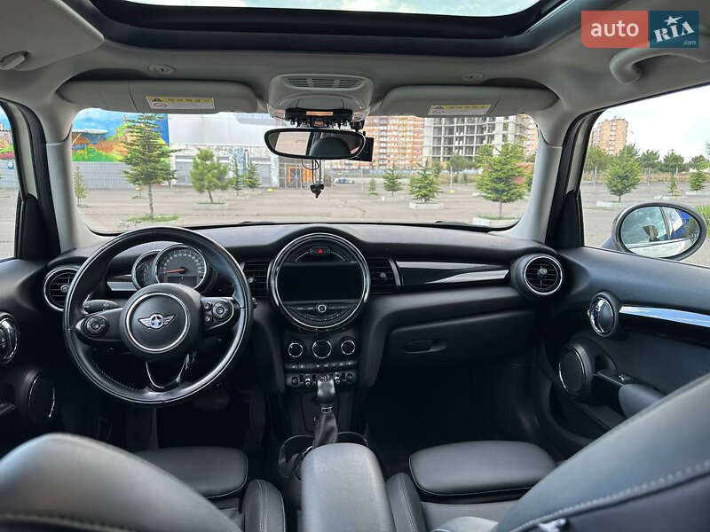 Хэтчбек MINI Hatch 2015 в Одессе фото 18 Хэтчбек MINI Hatch 2015 в Одессе
