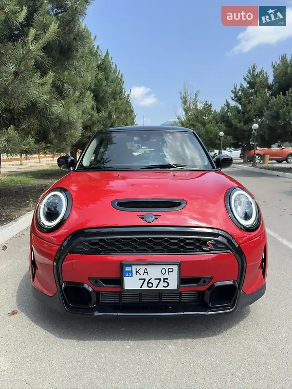 Хэтчбек MINI Hatch 2023 в 