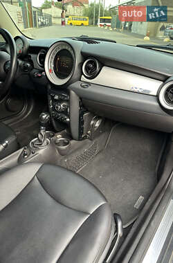 Хетчбек MINI Hatch 2012 в 