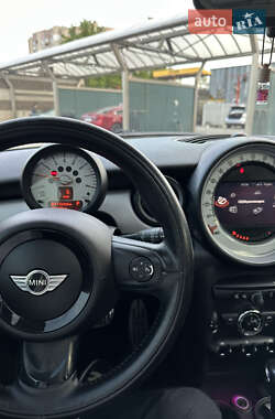 Хетчбек MINI Hatch 2012 в 