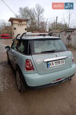 Хетчбек MINI Hatch 2013 в 