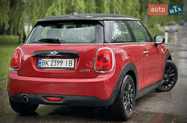 Хетчбек MINI Hatch 2015 в 