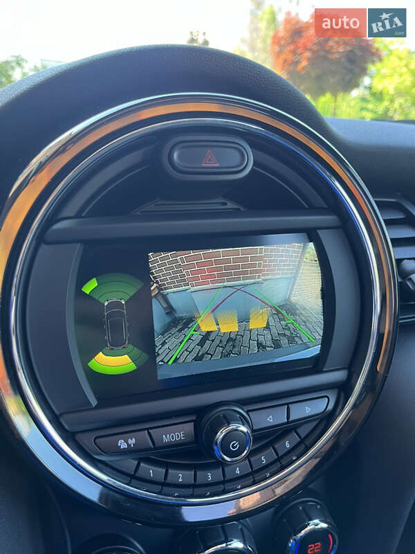 Хетчбек MINI Hatch 2020 в Києві