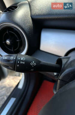 Хетчбек MINI Hatch 2012 в 