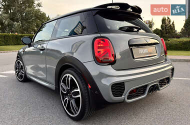 Хэтчбек MINI Hatch 2018 в 