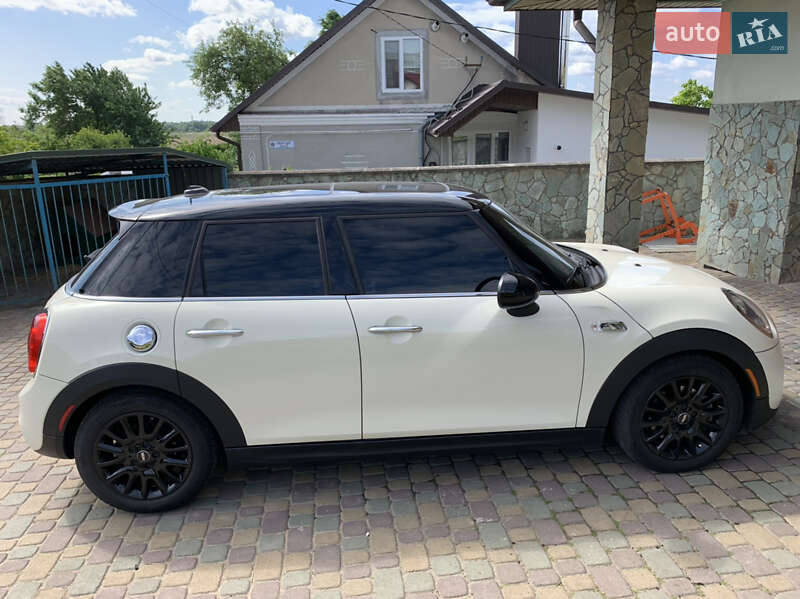 Хэтчбек MINI Hatch 2017 в Львове фото 6 Хэтчбек MINI Hatch 2017 в Львове