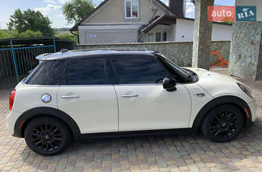 Хэтчбек MINI Hatch 2017 в 