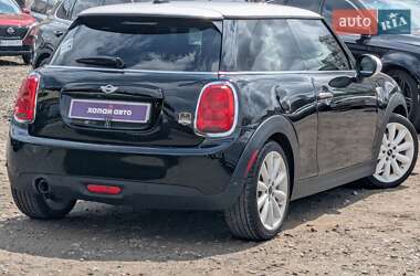Хэтчбек MINI Hatch 2017 в 