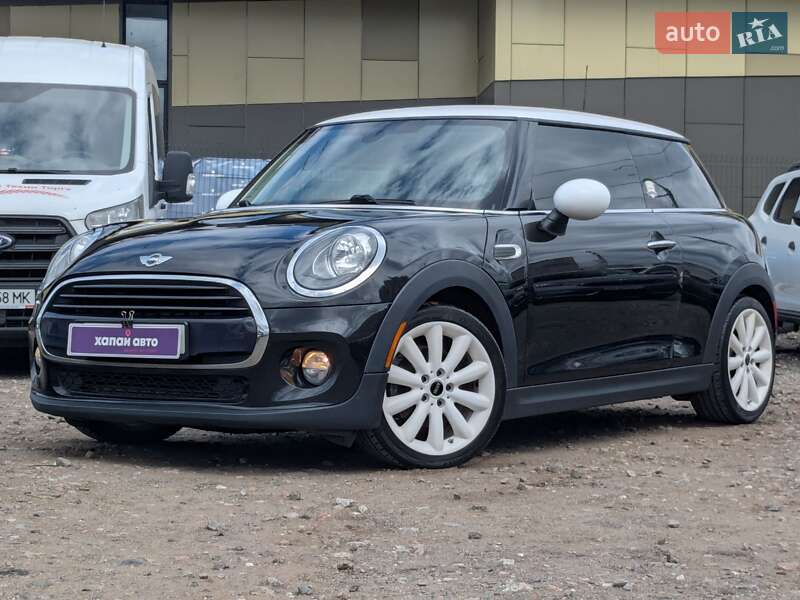 Хетчбек MINI Hatch 2017 в Києві