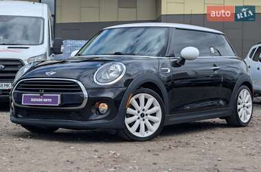 Хэтчбек MINI Hatch 2017 в 