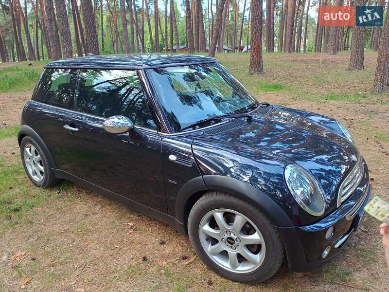Хетчбек MINI Hatch 2005 в Охтирці