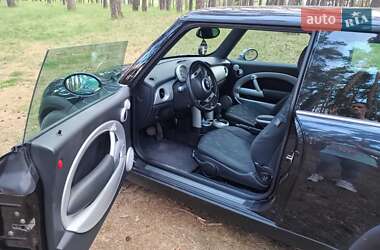 Хетчбек MINI Hatch 2005 в Охтирці