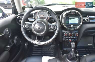Хэтчбек MINI Hatch 2018 в 