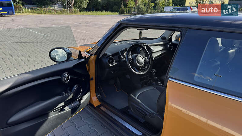 Хэтчбек MINI Hatch 2014 в Чернигове фото 7 Хэтчбек MINI Hatch 2014 в Чернигове
