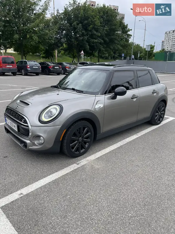 MINI Hatch