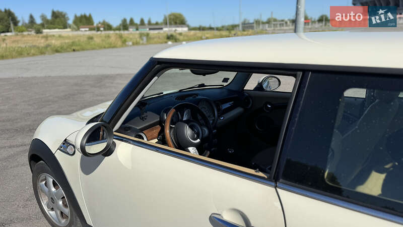 Хетчбек MINI Hatch 2008 в Львові