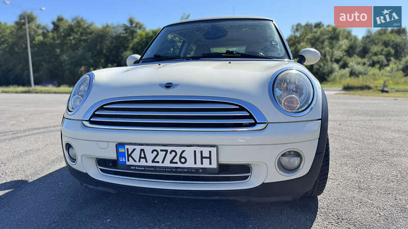 Хетчбек MINI Hatch 2008 в Львові