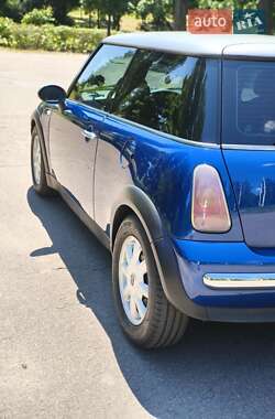 Хетчбек MINI Hatch 2004 в 