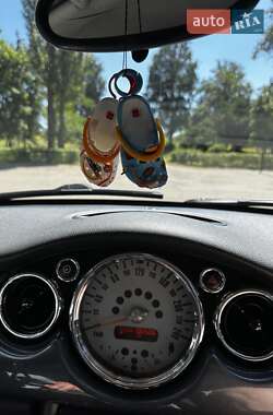 Хетчбек MINI Hatch 2004 в 