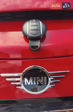 Хетчбек MINI Hatch 2018 в 
