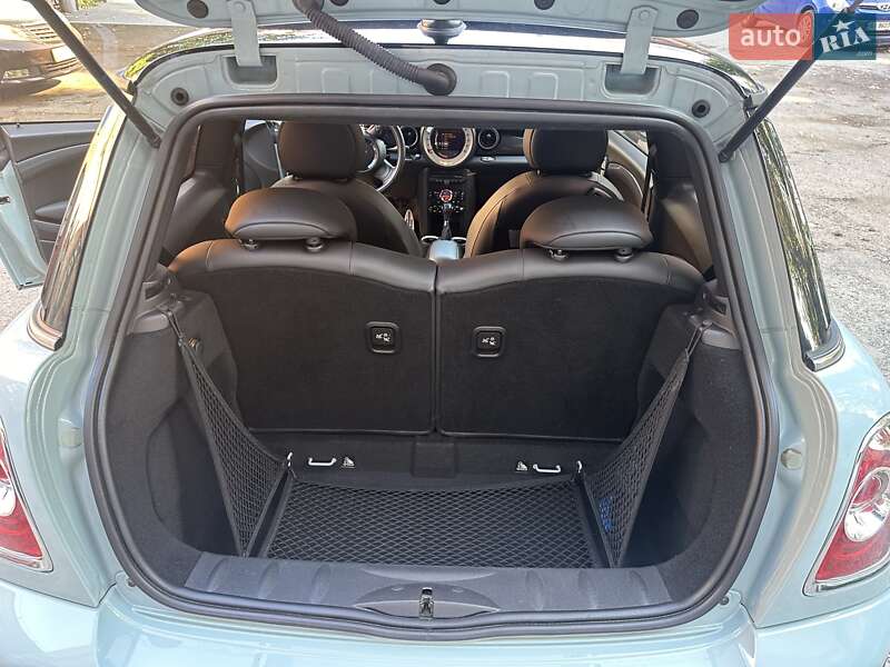 Хетчбек MINI Hatch 2013 в Києві