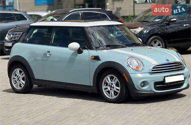 Хетчбек MINI Hatch 2013 в 