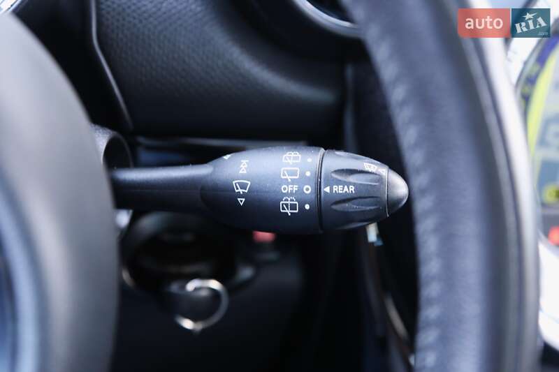 Хетчбек MINI Hatch 2014 в Києві