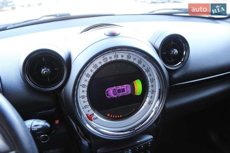 Хетчбек MINI Hatch 2014 в Києві