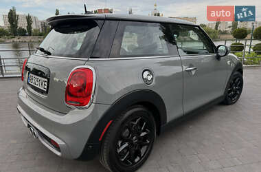 Хетчбек MINI Hatch 2019 в 