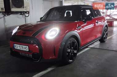 Хэтчбек MINI Hatch 2022 в 